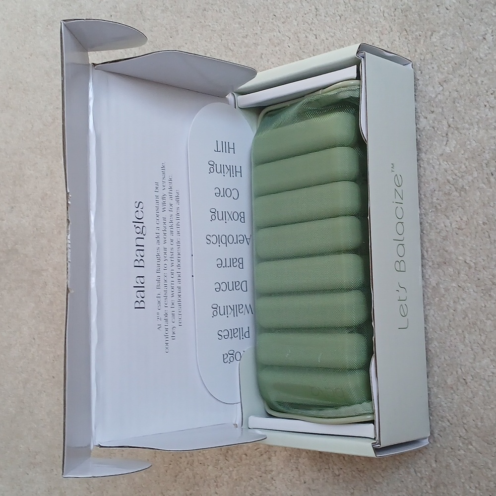 Bala Bangles 2 Pounds Sage - Picture 3 of 4
